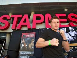 Saúl 'Canelo' Álvarez enfrenta una dura prueba en Los Ángeles. MEXSPORT  /