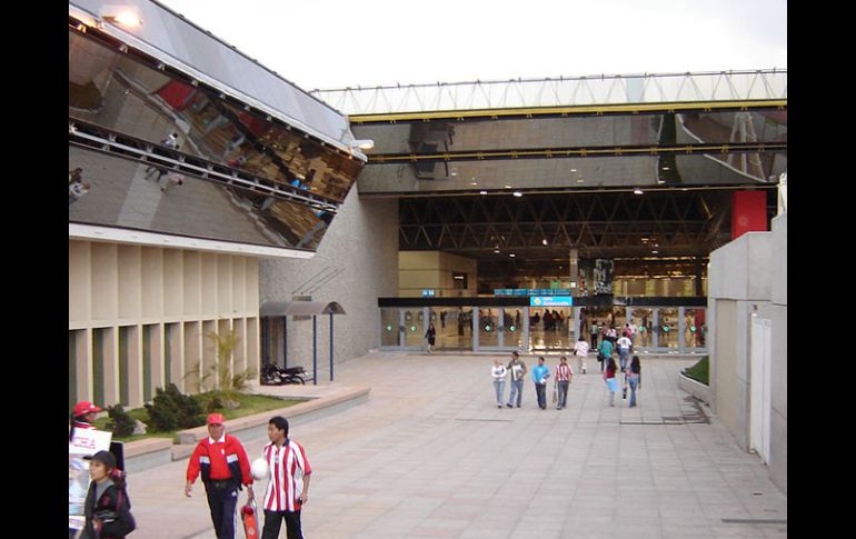 Los eventos culturales y sociales de Expo Guadalajara atraen a turistas nacionales y extranjeros. ESPECIAL  /