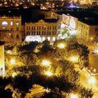 Elaboran manual sobre restauración de Plaza de Armas en Torreón