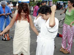 Los jóvenes que fingieron estar 'como en casa'. E. PACHECO  /