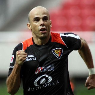 Carlos Ochoa ya piensa en título de goleo