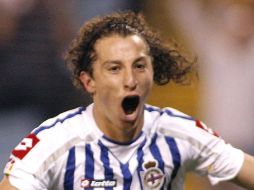 Andrés Guardado anotó un par de goles de penales para el Deportivo de La Coruña, pero Getafe rescató un empate. EFE  /