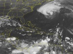 El huracán Igor sigue su camino rumbo a Canadá. AP  /