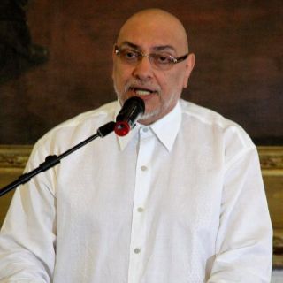 Lugo destituye al jefe de Fuerzas Armadas