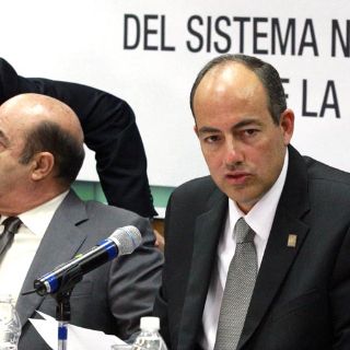PGR pide a senadores medidas contra lavado de dinero