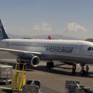 Dispuesto Bancomext a reestructurar deuda de Mexicana de Aviación