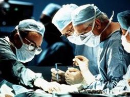 Según los expertos, Xu logró sobrevivir porque la bala no estaba alojada cerca del cerebro. ESPECIAL  /