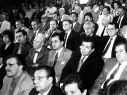 Conocidas y reconocidas personas asistentes al homenaje.  /