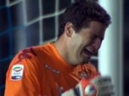 El guardameta de la Roma Julio Sergio llorando. EFE  /