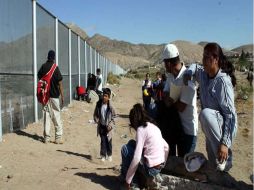 El programa Regreso seguro a casa, ofrece gratuitamente  a los imigrantes su traslado vía autobús a su lugar de origen. ARCHIVO  /