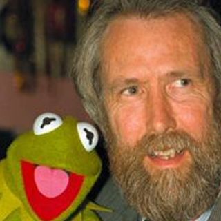 Donan a museo de EU una de las marionetas de Jim Henson