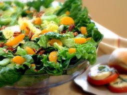 Haz tus platillos más sanos sustituyendo tu aceite de cocina habitual por uno de canola. ESPECIAL  /