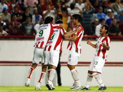 Pavlovich (9) festeja con Gandín, (4) Mosqueda (13) y Rincón (6). MEXSPORT  /