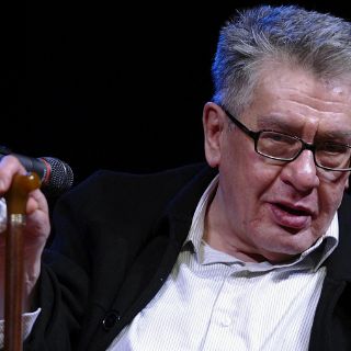 José Emilio Pacheco sugiere legalizar las drogas para reducir la violencia