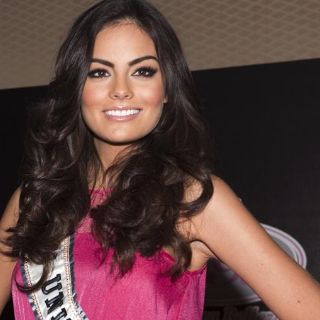 Jimena Navarrete, preocupada por la desigualdad y la falta de educación