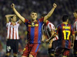 Xavi Hernández festejando el segundo gol del Barcelona ante el Athletic . AFP  /