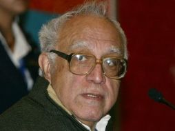 El itinerio de la vida de Monsiváis será televisado por el Canal 125 de Cablevisión y 234 de Sky. ARCHIVO  /