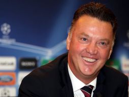 El entrenador del Bayern de Munich, el holandés Louis van Gaal durante una rueda de prensa. EFE  /