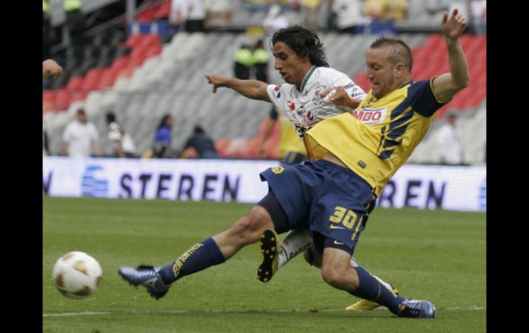 El jugador del América Vicente Matías Vuoso resalta de la novena Jornada. NOTIMEX  /