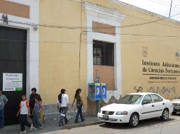 El IJCF suspendió a cuatro peritos por retardar los dictámenes de alcoholemia de los causantes de una muerte. ARCHIVO  /
