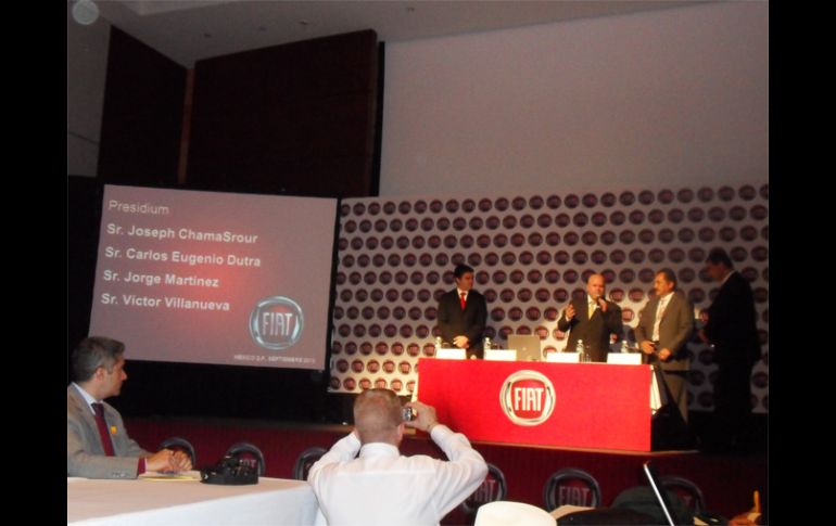 Fiat mantendrá más de la mitad de los 20 distribuidores que hoy existen. ESPECIAL  /