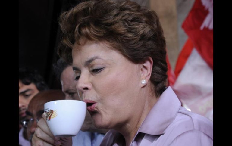 Dilma Rousseff, candidata del Partido del Trabajo a la Presidencia de Brasil, en Río de Janeiro. AP  /