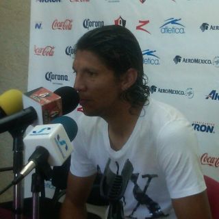 Vera, listo para disputar su segundo Clásico contra Chivas