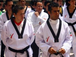 María Espinoza y Guillermo Pérez durante la inauguración del gimnasio de Taekwondo en el CDOM. MEXSPORT  /