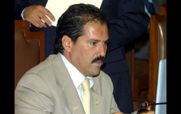 El diputado priista Jesús Casillas Romero, se dijo contento de ver los resultados que la Ley antiborrachos está arrojando. ARCHIVO  /