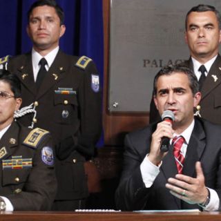 Cuatro muertos y 193 heridos: saldo de rebelión policial en Ecuador