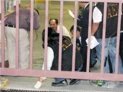 Elementos del Ejército mexicano instalaron cercos de seguridad en todos los puntos del lugar afectado. ESPECIAL  /