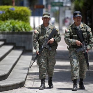 Trabajo de policía aún es parcial en algunas ciudades de Ecuador tras crisis