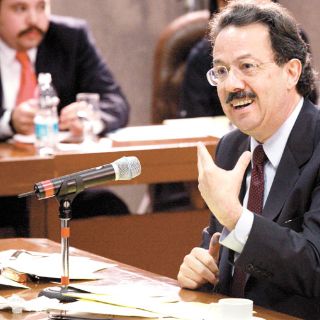 La SCT entrega licitación al consorcio Nextel-Televisa