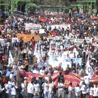 Gobierno del DF ofrece disculpas al recordar matanza de Tlatelolco