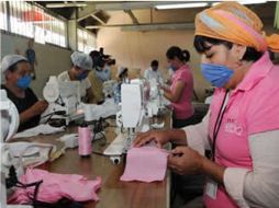 Más de 111 mil micro, pequeñas y medianas empresas se han beneficiado del financiamiento de Nafin y Bancomext. ARCHIVO  /