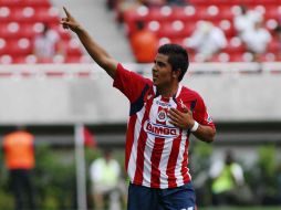 Miguel Ponce se ve contento por su gol en el Clásico, pero triste por el resultado. MEXSPORT  /