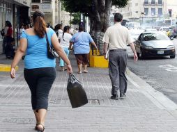 Se estima que 70% de los adultos en México padece obesidad y sobrepeso; en el caso de los niños, es el 30% de la población. E. BARRERA  /