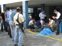 El fallecido fue llevado a la morgue metropolitana de la ciudad en espera de ser identificado. O. RUVALCABA  /