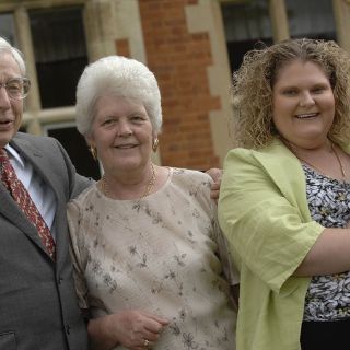 Edwards, laureado por el ''bebé de probeta''