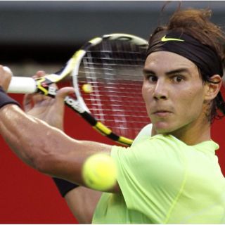 Nadal sufre para vencer a Giraldo
