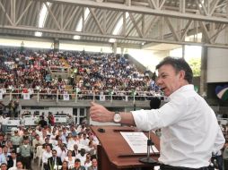 Los cancilleres intentan reconstruir las relaciones diplomáticas entre Chávez y Santos. NTX  /