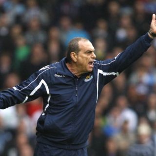 Grant se molesta por el viaje de Barrera