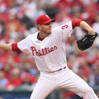Halladay lanza un sin hit en playoffs
