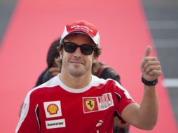 El corredor español Fernando Alonso quiere subir al podio. EFE  /