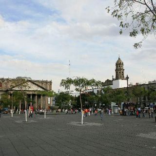 Realizan sorteo de la Lotería Nacional en Guadalajara