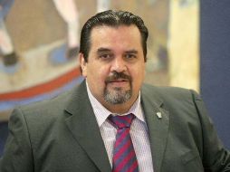 La mesa de diálogo encabezada por el rector general pretende destrabar el conflicto presupuestario con el Gobierno del Estado. ARCHIVO  /