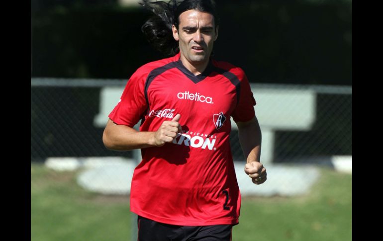 Fabricio Fuentes durante el entrenamiento del Atlas. MEXSPORT  /