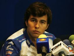 El piloto tapatío Sergio Pérez durante una rueda de prensa en Guadalajara. M. FREYRIA  /