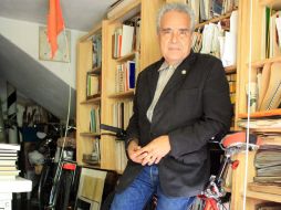 Felipe Covarrubias será reconocido en la Ciudad de México por su trayectoria en el diseño y presentará el libro Sí aquí es.A. HINOJOSA  /