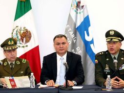 El secretario de Seguridad Pública, Genaro García Luna en asamblea para establecer estrategias internacionales. EFE  /